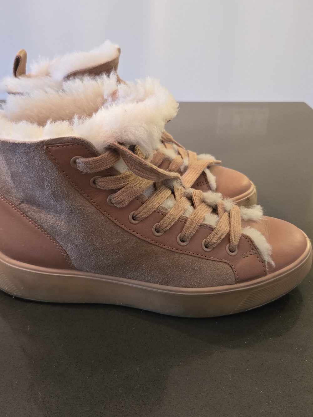 ECCO High-Top Women's Real Leather Winter Boots In Toffee
